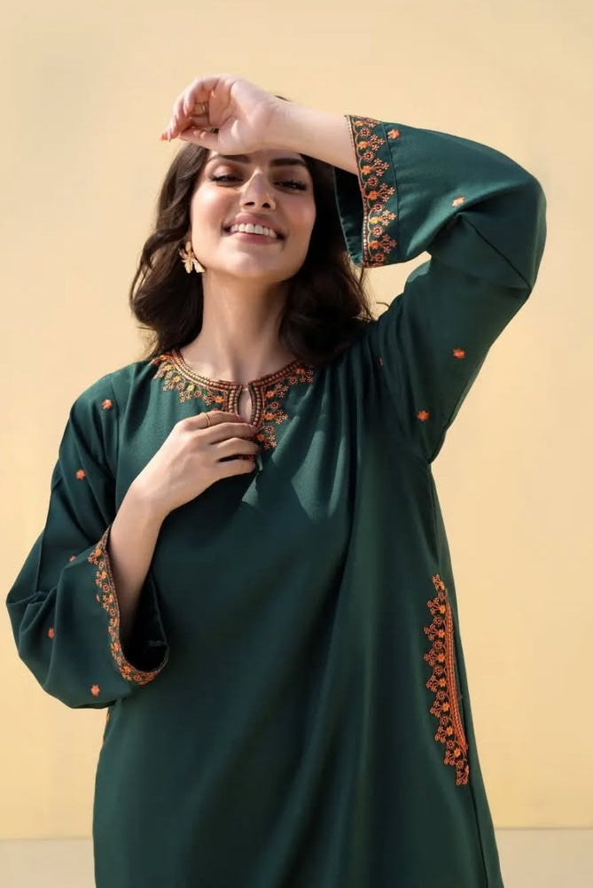 Aleen Pocket Embroidered 2 pc (Arabic Lawn)