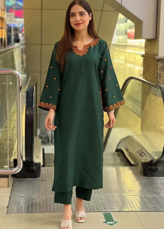 Aleen Pocket Embroidered 2 pc (Arabic Lawn)